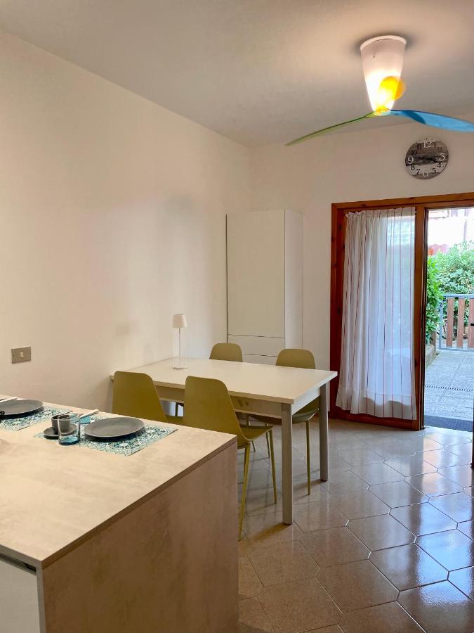 Residenza Mayla Villa Lignano Sabbiadoro Exterior photo